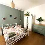 Sunny's House Отель типа 