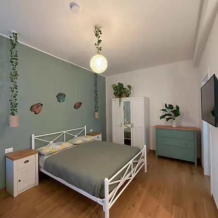 Sunny's House לינה וארוחת בוקר