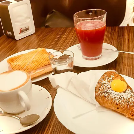 Nocleg ze śniadaniem Sunny's House Bolonia