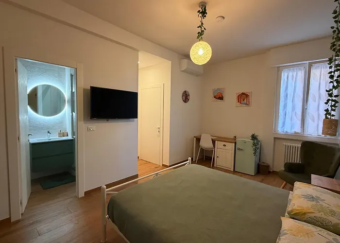Sunny's House 3*
